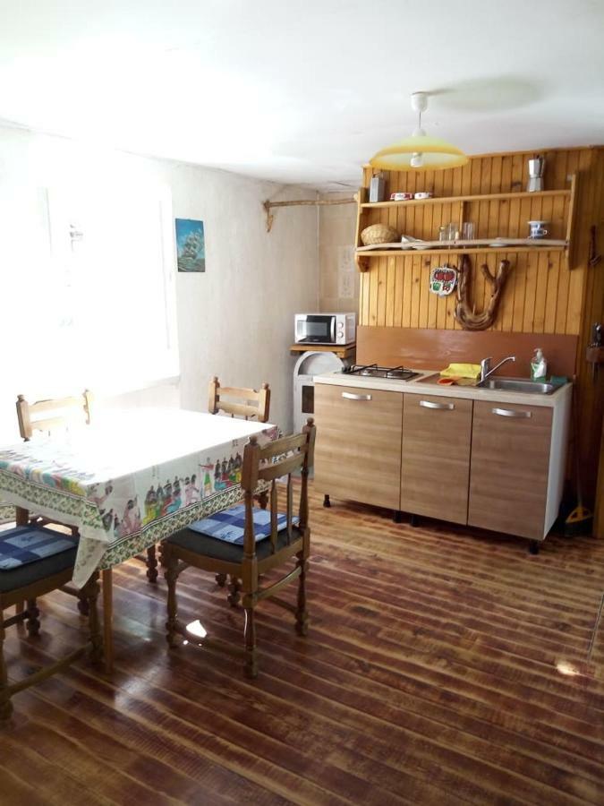 Apartman Dinko Lubenice Dış mekan fotoğraf
